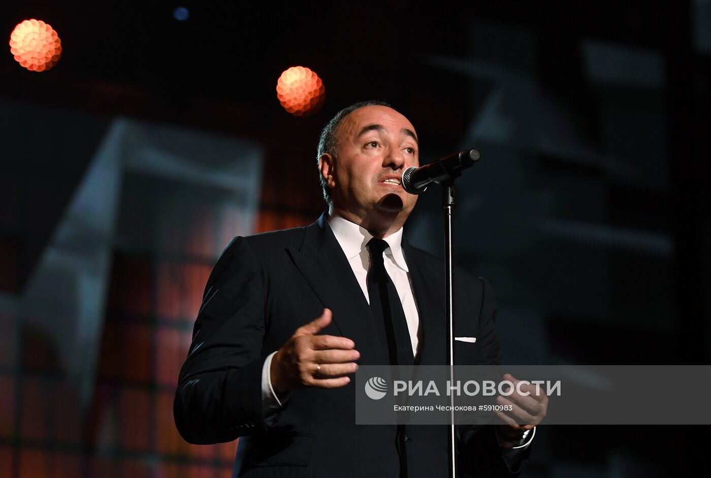 Открытый российский кинофестиваль "Кинотавр". День первый