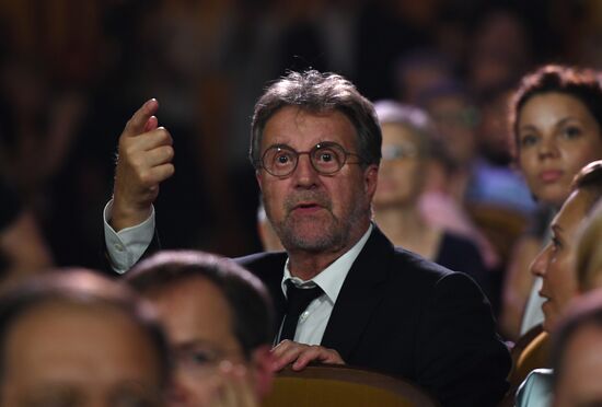 Открытый российский кинофестиваль "Кинотавр". День первый