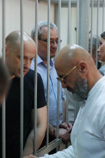 Оглашение приговора  В. Гайзеру