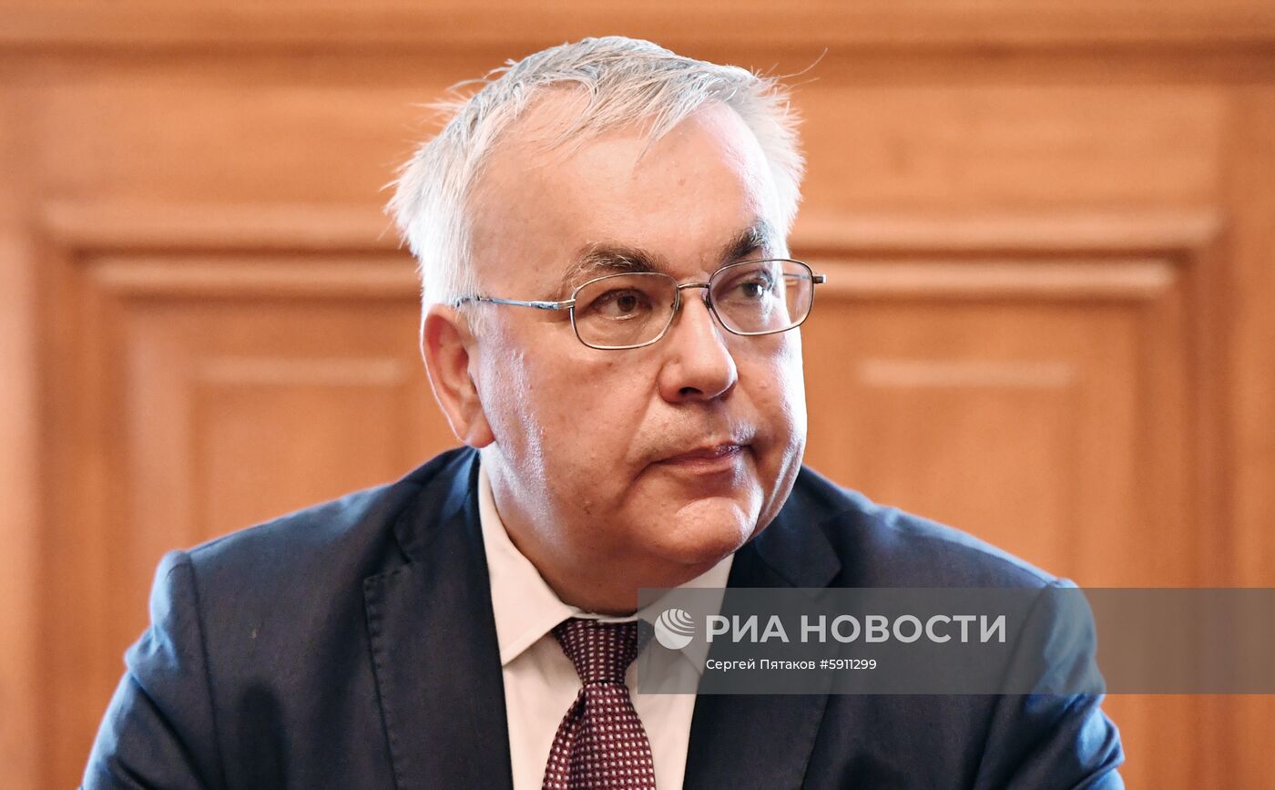 Встреча заместителей глав МИД РФ и Ирана С. Вершинина и А. А. Хаджа