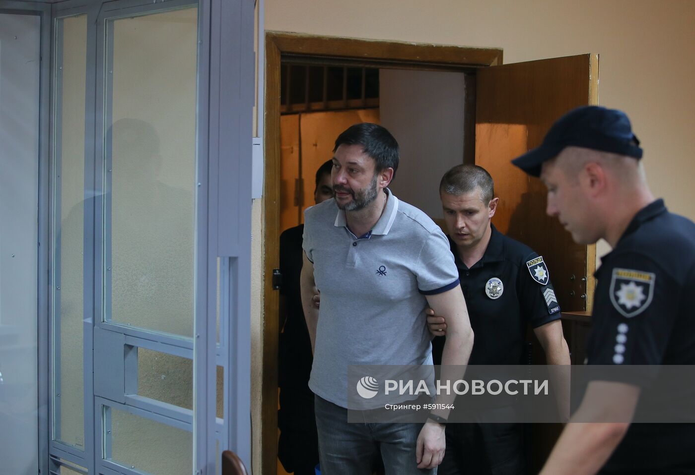 Заседание суда по делу журналиста К. Вышинского в Киеве