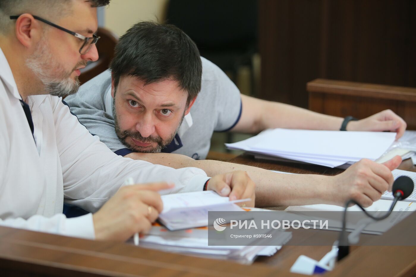 Заседание суда по делу журналиста К. Вышинского в Киеве