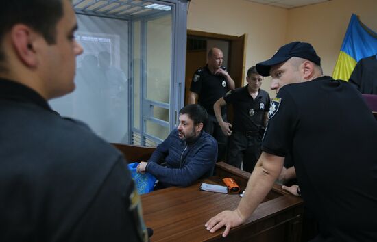 Заседание суда по делу журналиста К. Вышинского в Киеве