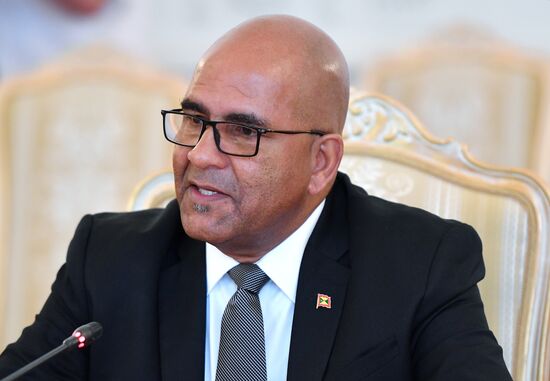 Встреча глав МИД РФ и Гренады С. Лаврова и П. Дэвида