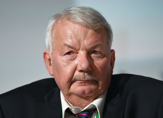 Международный форум "Примаковские чтения". День второй