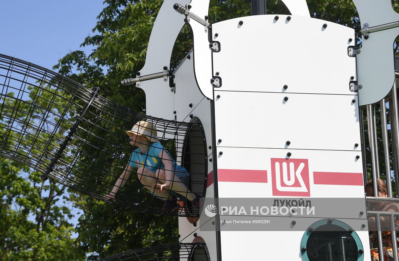 Детская интерактивная площадка "Нефтеград" на ВДНХ