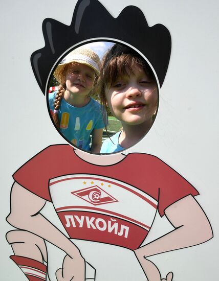 Детская интерактивная площадка "Нефтеград" на ВДНХ