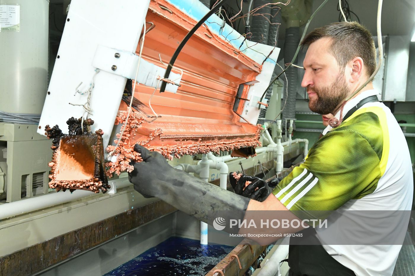 Изготовление элементов убранства Главного храма Вооруженных Сил РФ