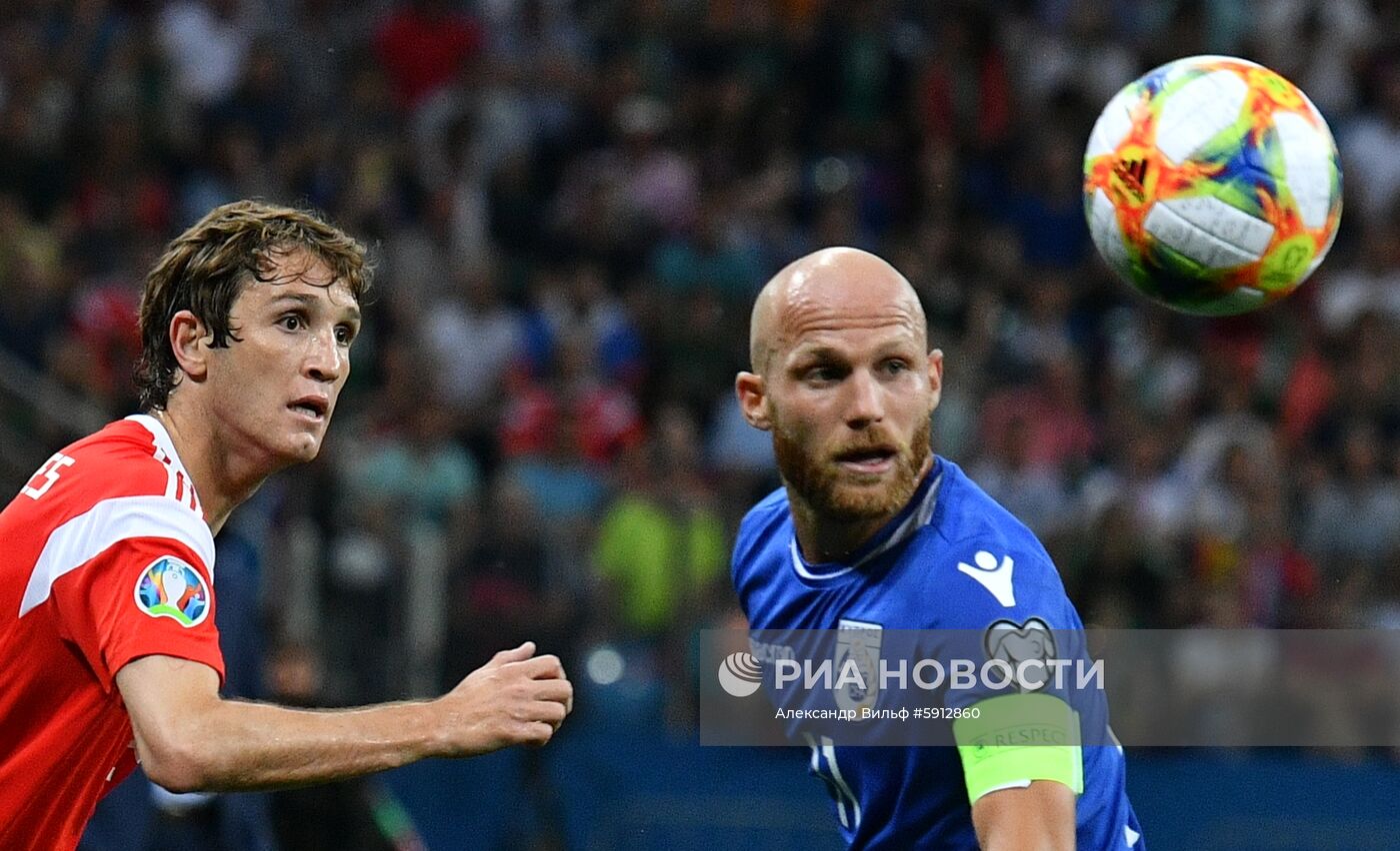 Футбол. Отборочный ЧЕ-2020. Матч Россия - Кипр