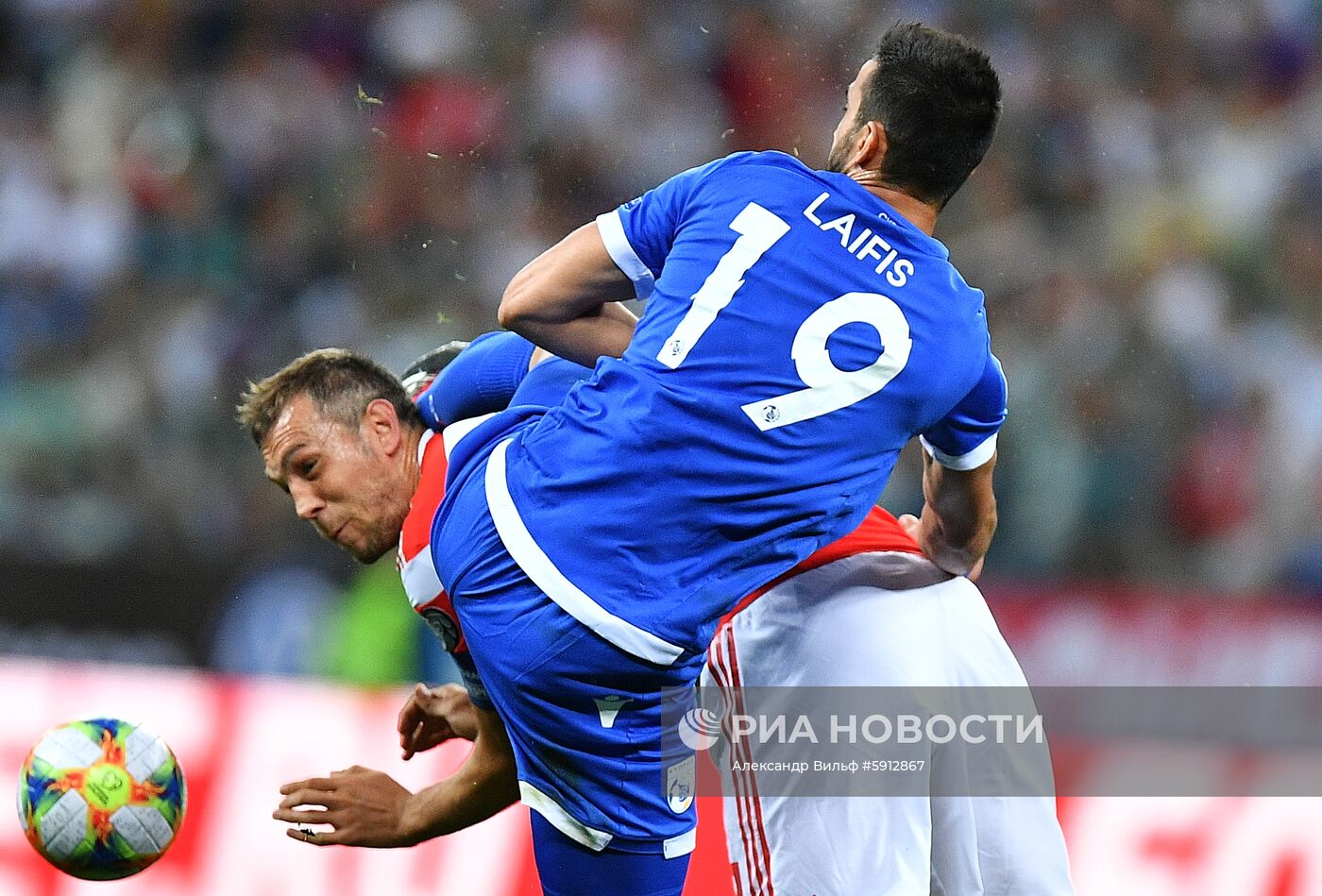 Футбол. Отборочный ЧЕ-2020. Матч Россия - Кипр