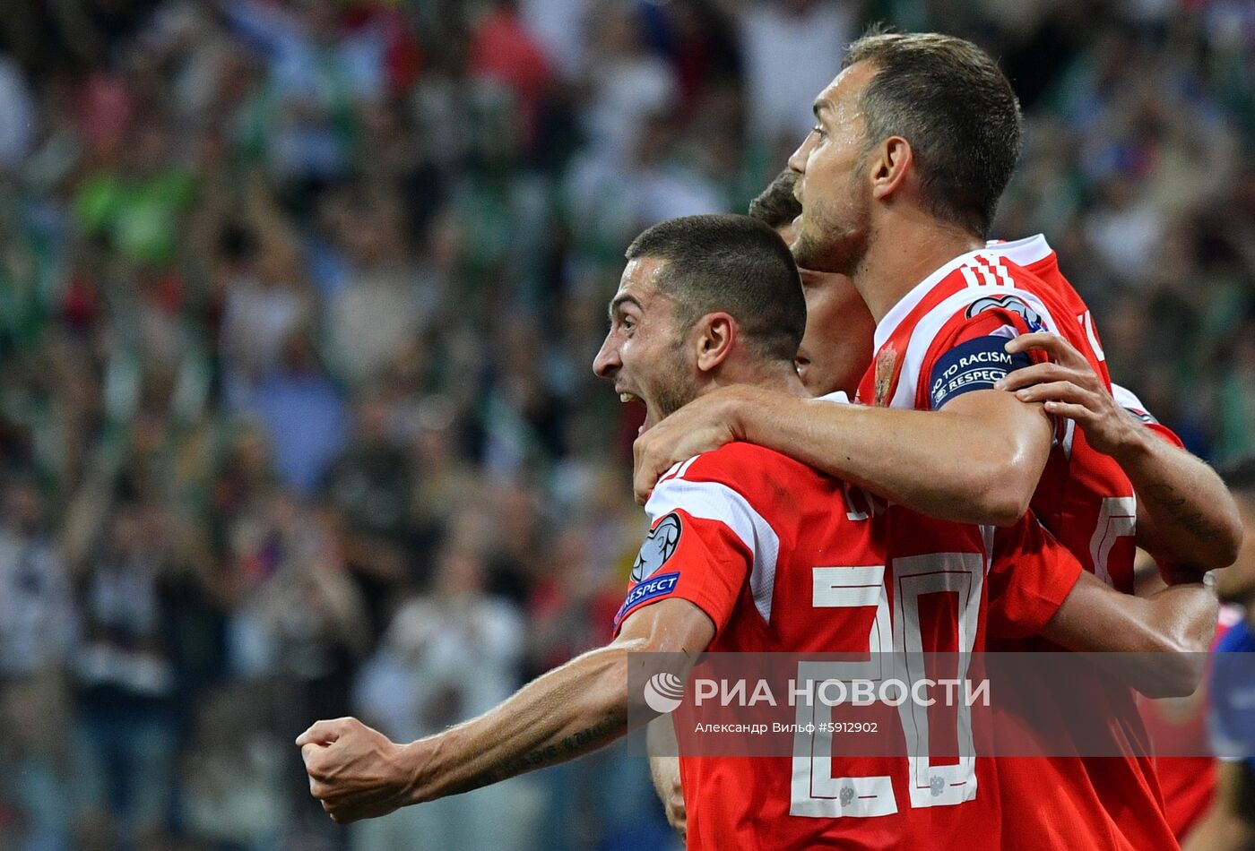 Футбол. Отборочный ЧЕ-2020. Матч Россия - Кипр