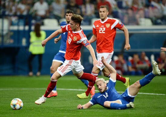 Футбол. Отборочный ЧЕ-2020. Матч Россия - Кипр