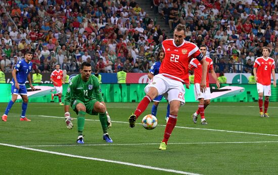 Футбол. Отборочный ЧЕ-2020. Матч Россия - Кипр