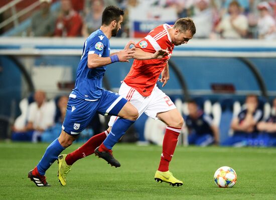 Футбол. Отборочный ЧЕ-2020. Матч Россия - Кипр