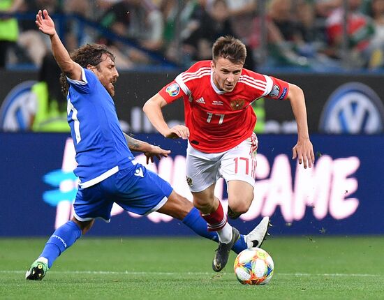 Футбол. Отборочный ЧЕ-2020. Матч Россия - Кипр