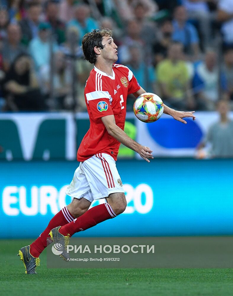 Футбол. Отборочный ЧЕ-2020. Матч Россия - Кипр