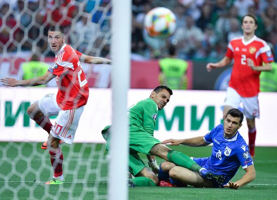 Футбол. Отборочный ЧЕ-2020. Матч Россия - Кипр