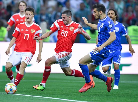 Футбол. Отборочный ЧЕ-2020. Матч Россия - Кипр