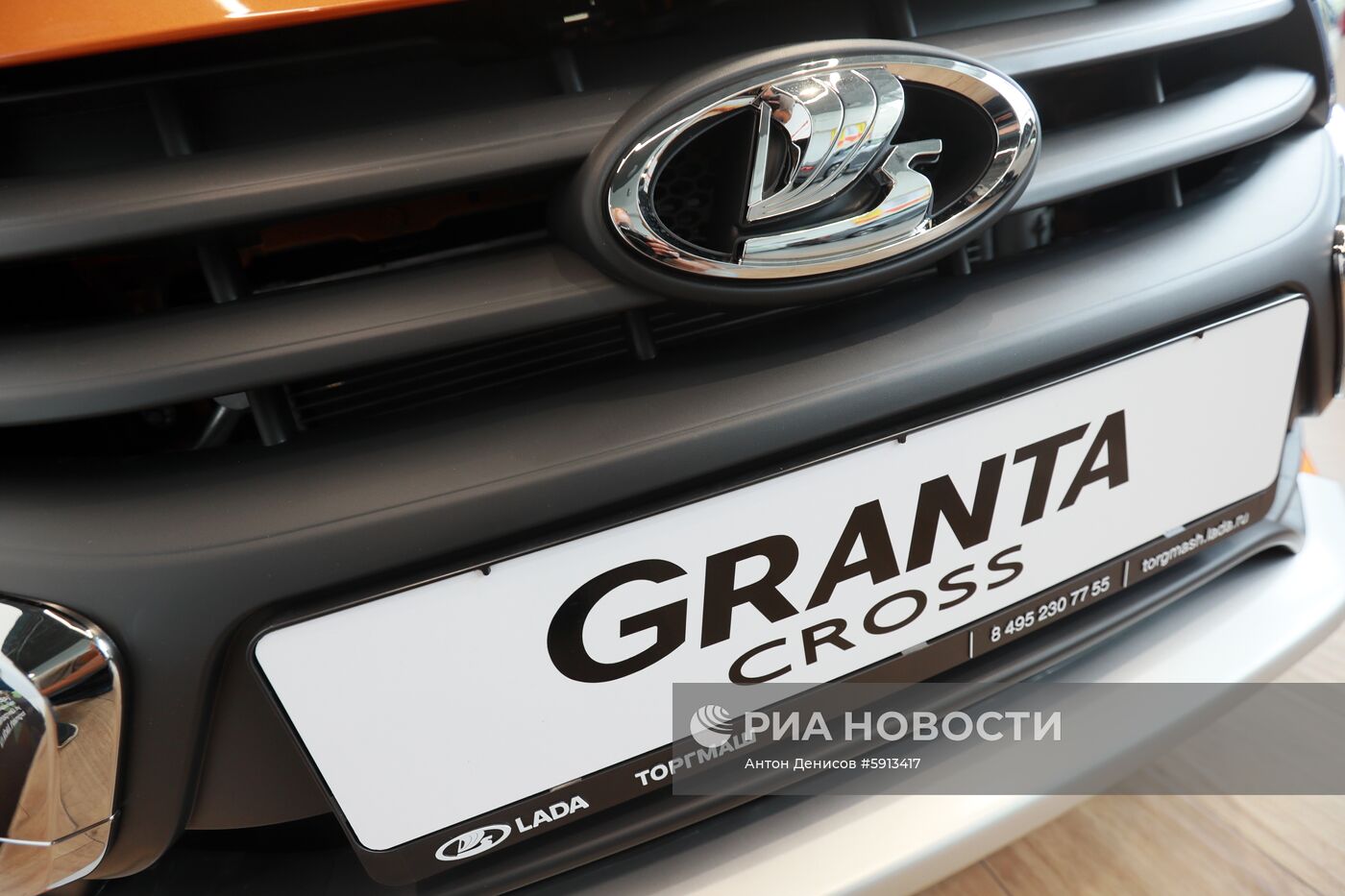 Старт продаж автомобилей Lada Granta Cross