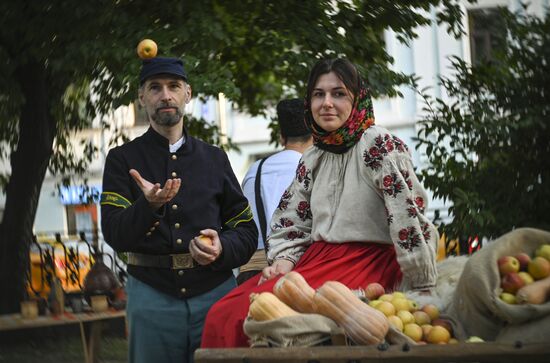 Фестиваль "Времена и эпохи" в Москве