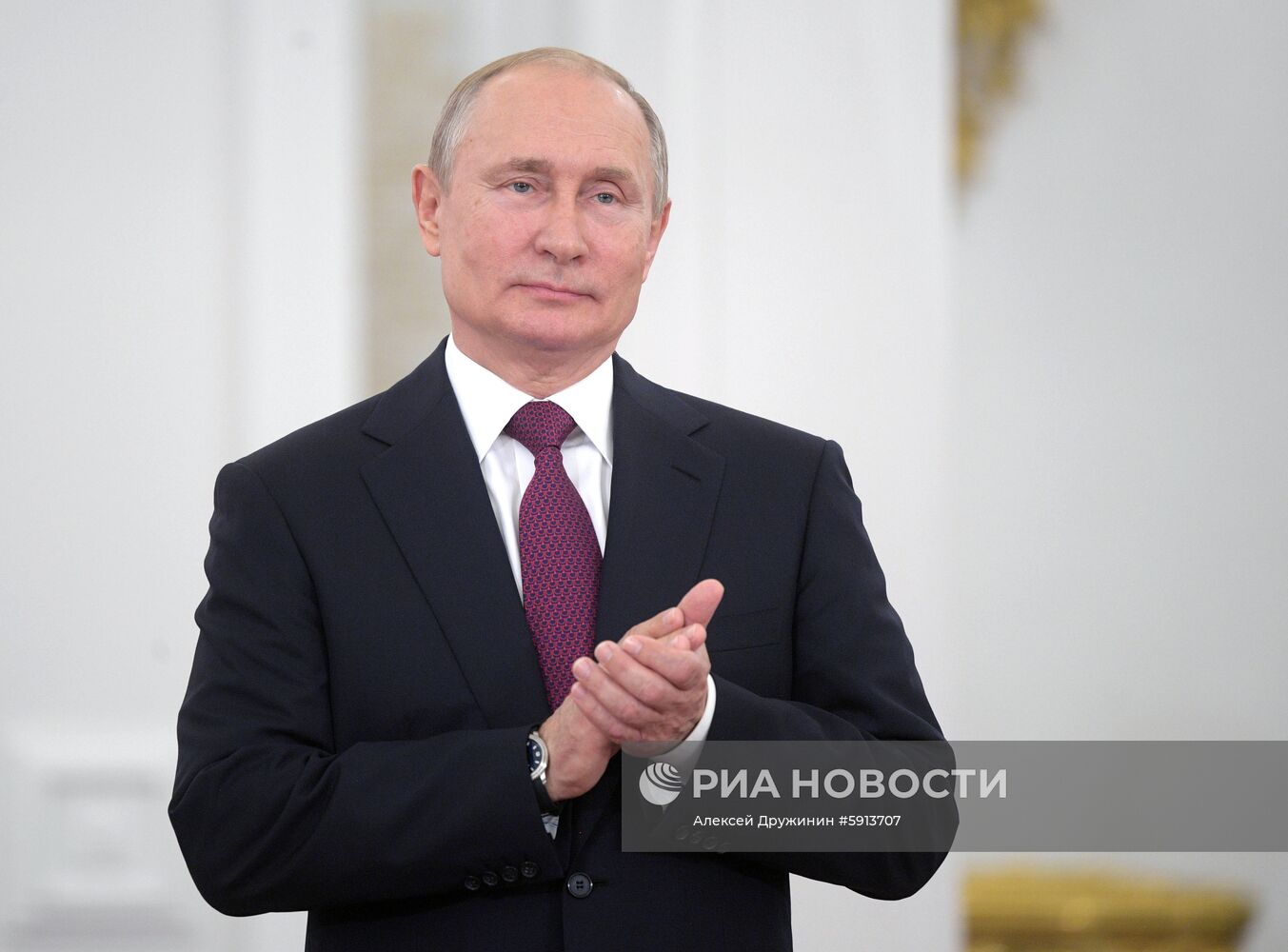 Президент РФ В. Путин вручил Государственные премии в Кремле