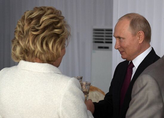 Президент РФ В. Путин вручил Государственные премии в Кремле