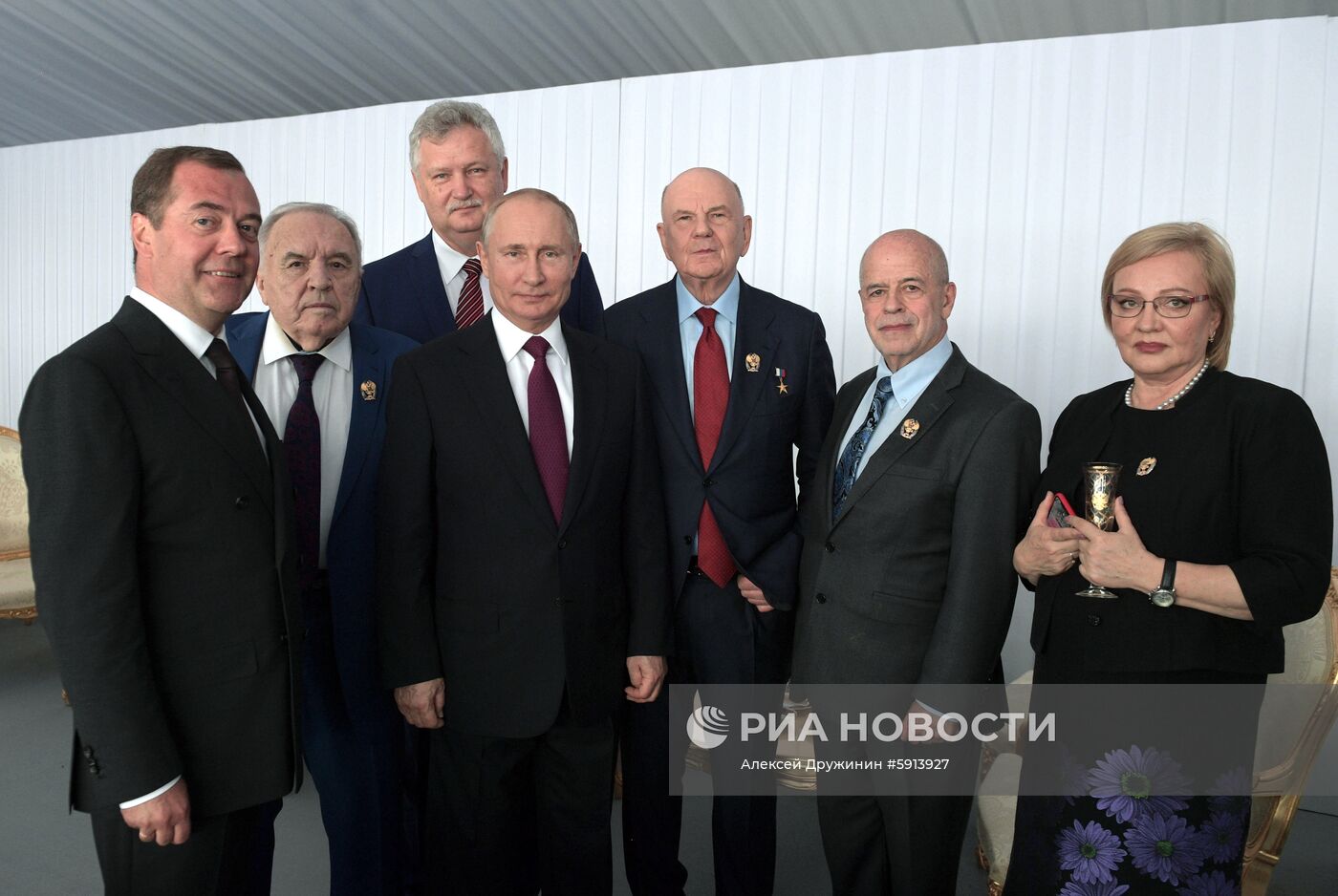 Президент РФ В. Путин вручил Государственные премии в Кремле