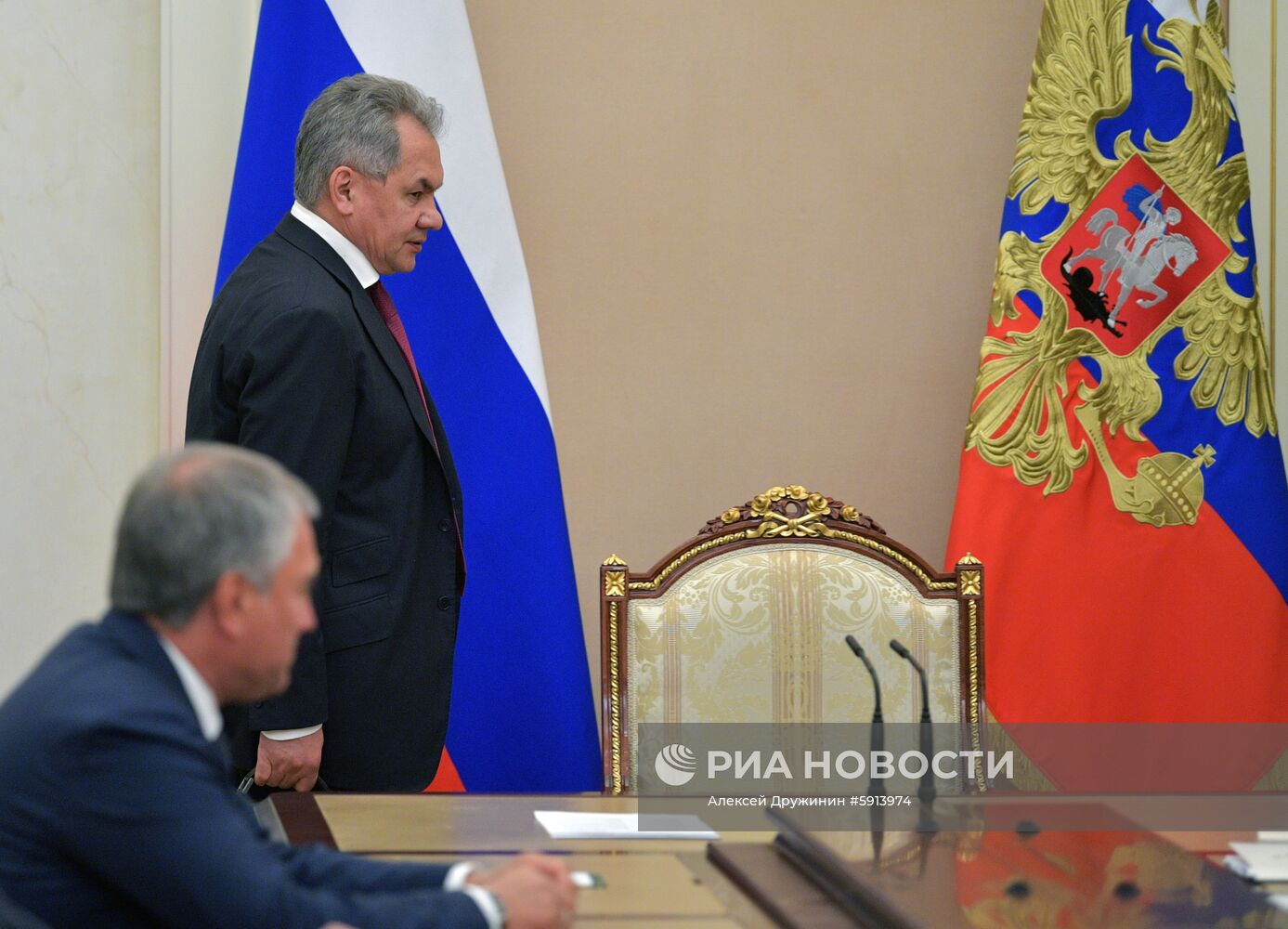 Президент РФ В. Путин провел заседание Совбеза РФ