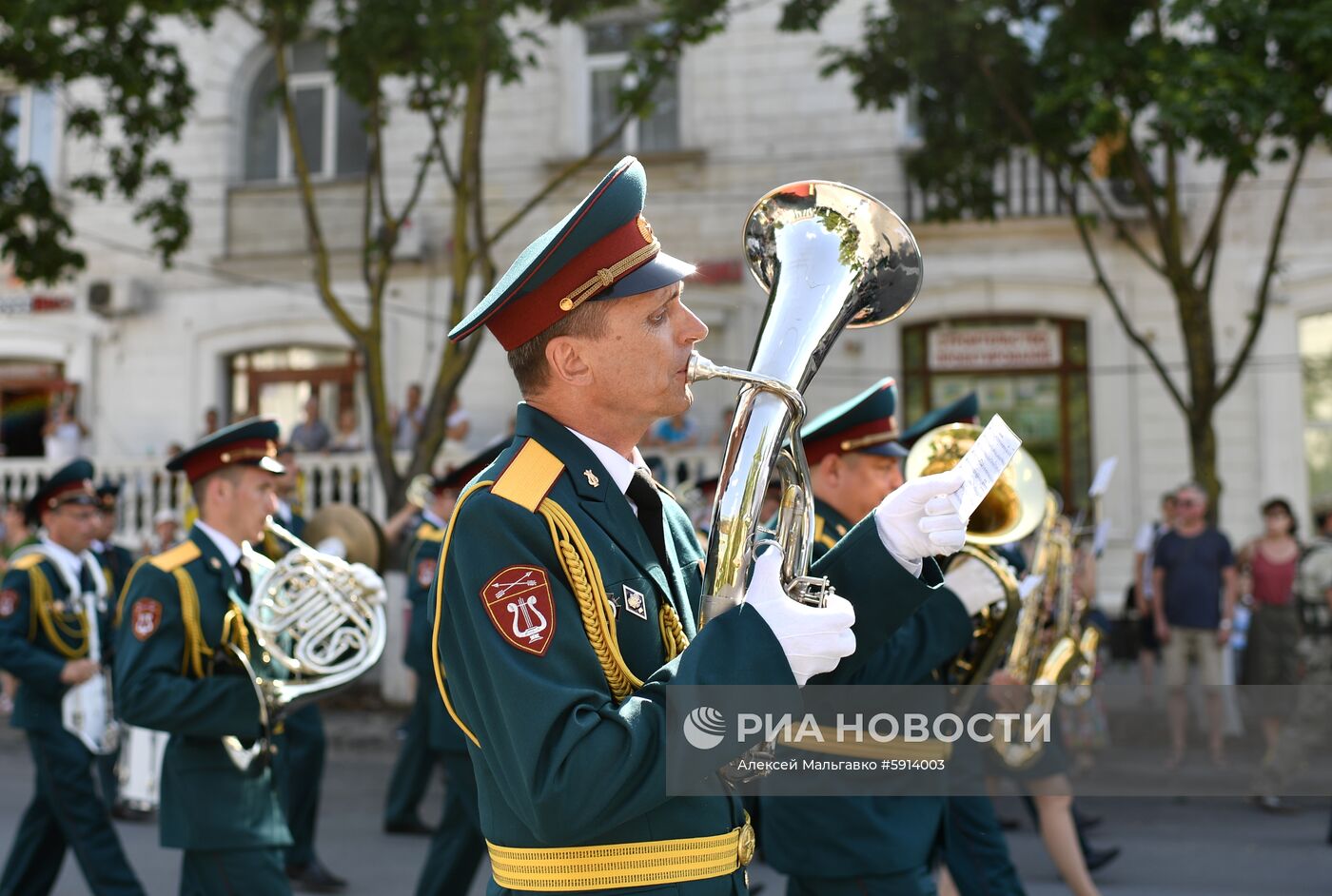 Празднование Дня России