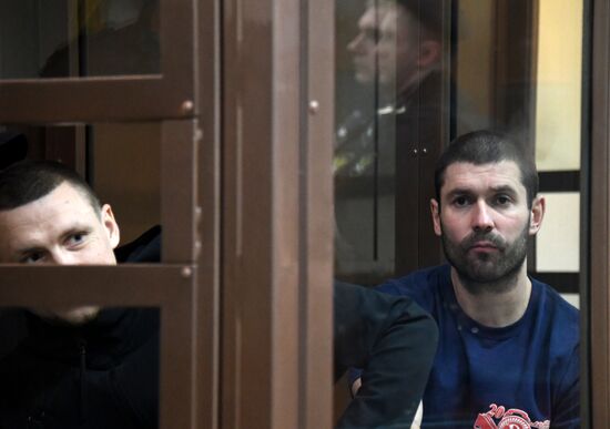 Рассмотрение жалобы на приговор А. Кокорину и П. Мамаеву