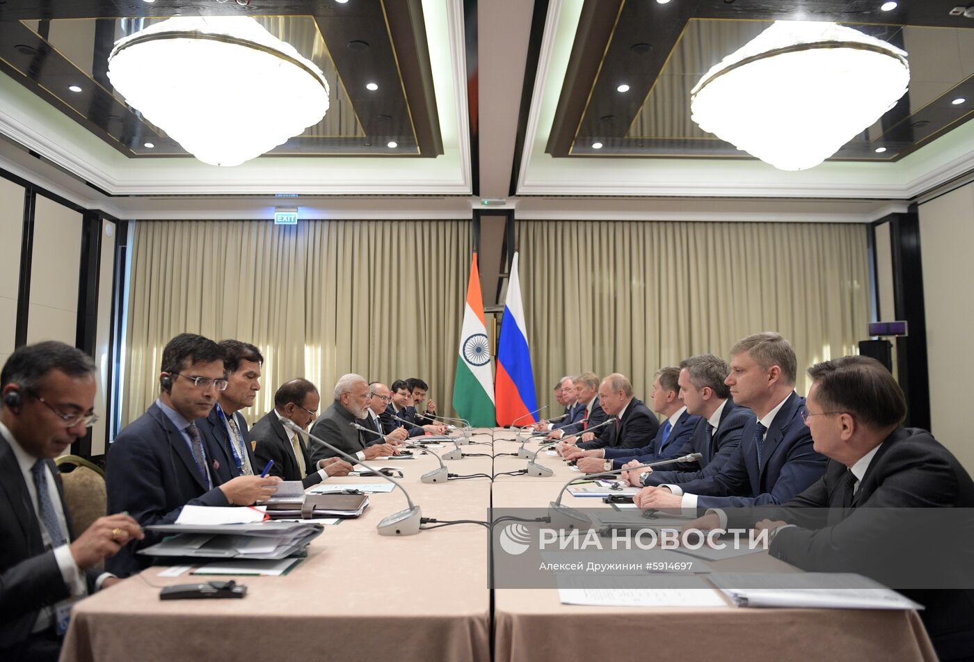 Рабочий визит президента РФ В. Путина в Киргизию