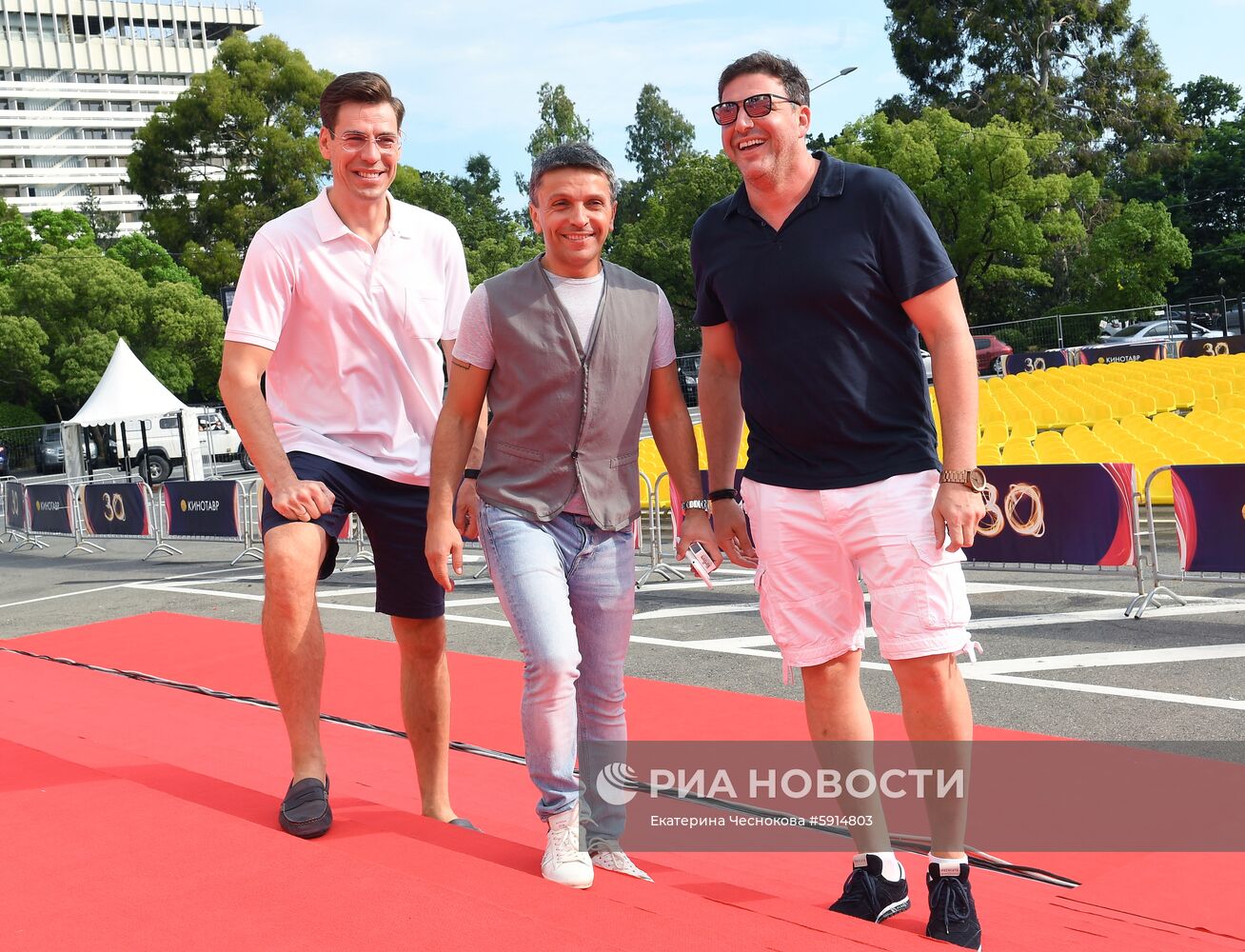 Открытый российский кинофестиваль "Кинотавр". День пятый