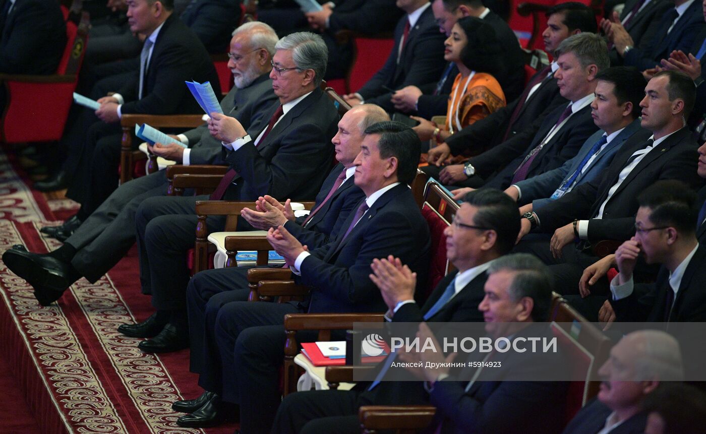 Рабочий визит президента РФ В. Путина в Киргизию