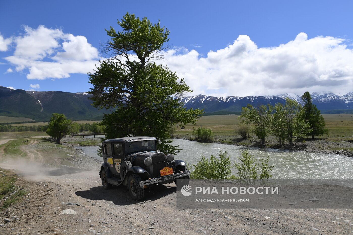 Ралли на ретроавтомобилях Пекин-Париж 