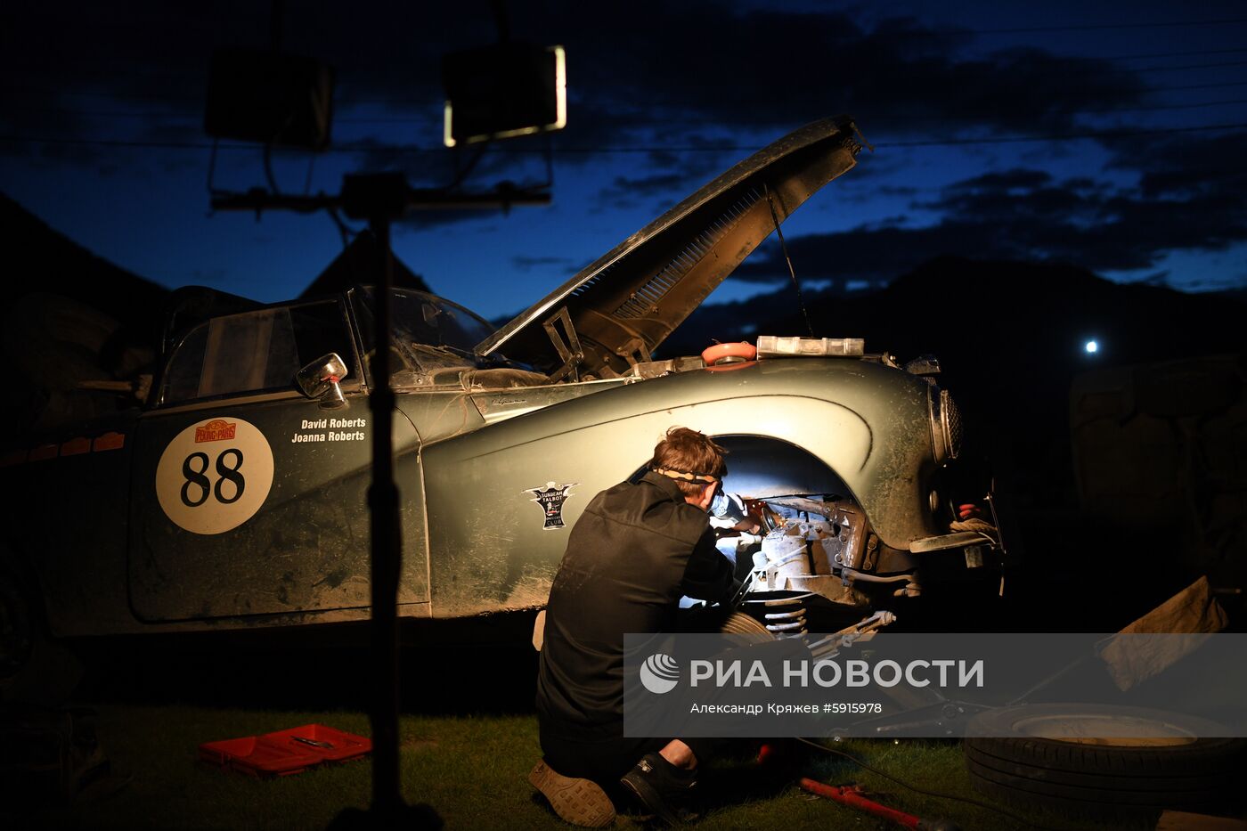 Ралли на ретроавтомобилях Пекин-Париж
