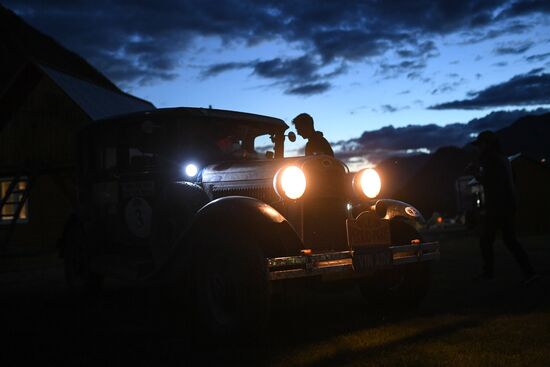 Ралли на ретроавтомобилях Пекин-Париж 