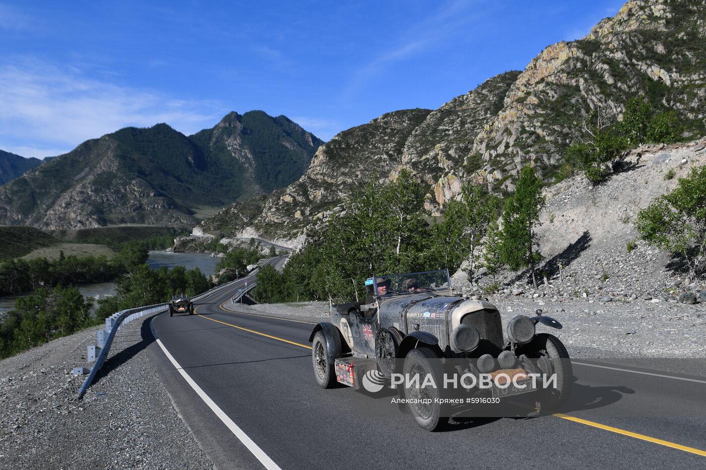 Ралли на ретроавтомобилях Пекин-Париж