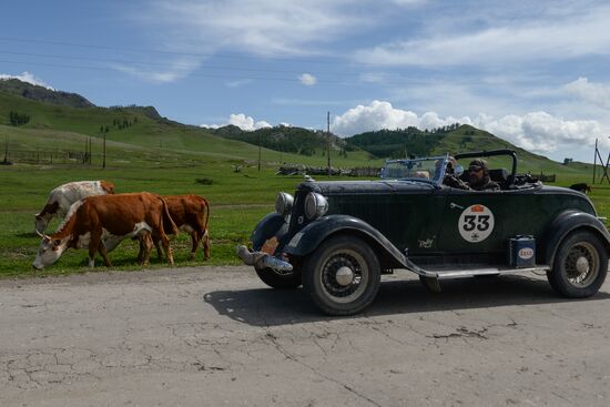 Ралли на ретроавтомобилях Пекин-Париж 