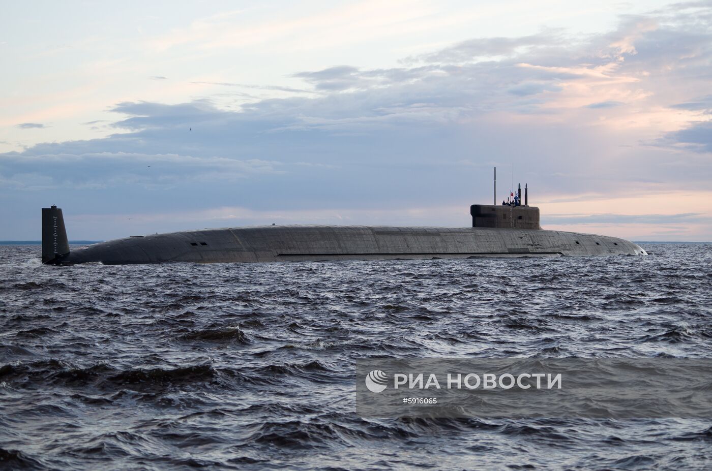 Подводный крейсер "Князь Владимир" возобновит ходовые испытания