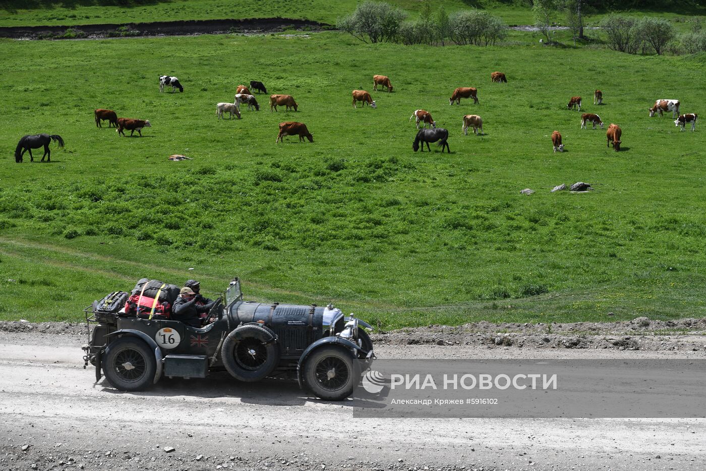 Ралли на ретроавтомобилях Пекин-Париж