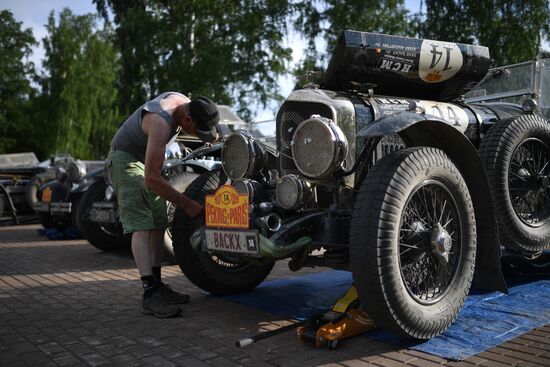 Ралли на ретроавтомобилях Пекин-Париж 