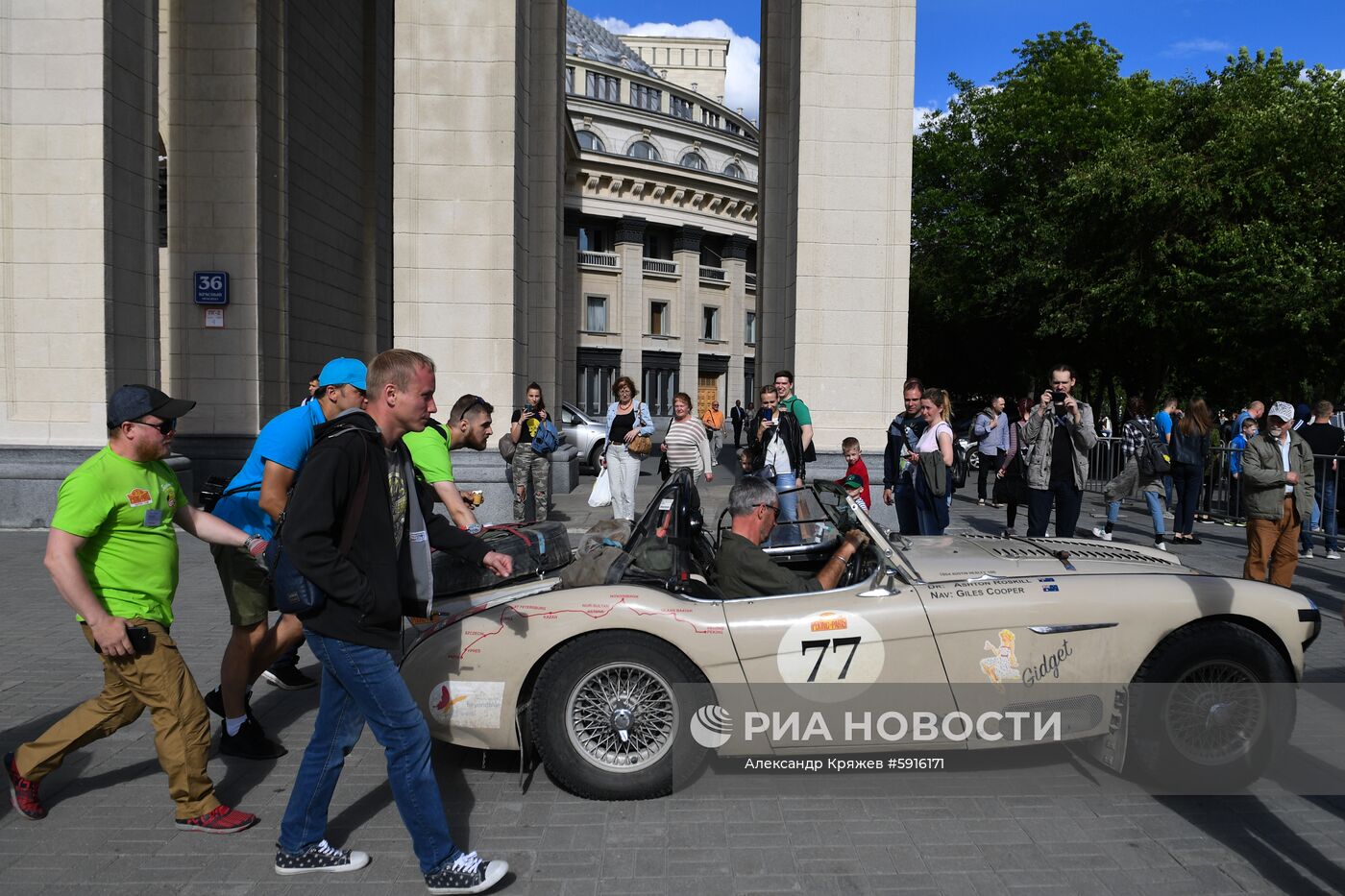 Ралли на ретроавтомобилях Пекин-Париж 