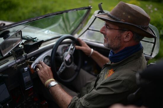 Ралли на ретроавтомобилях Пекин-Париж 