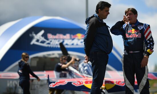 Этап чемпионата мира Red Bull Air Race в Казани. Первый день