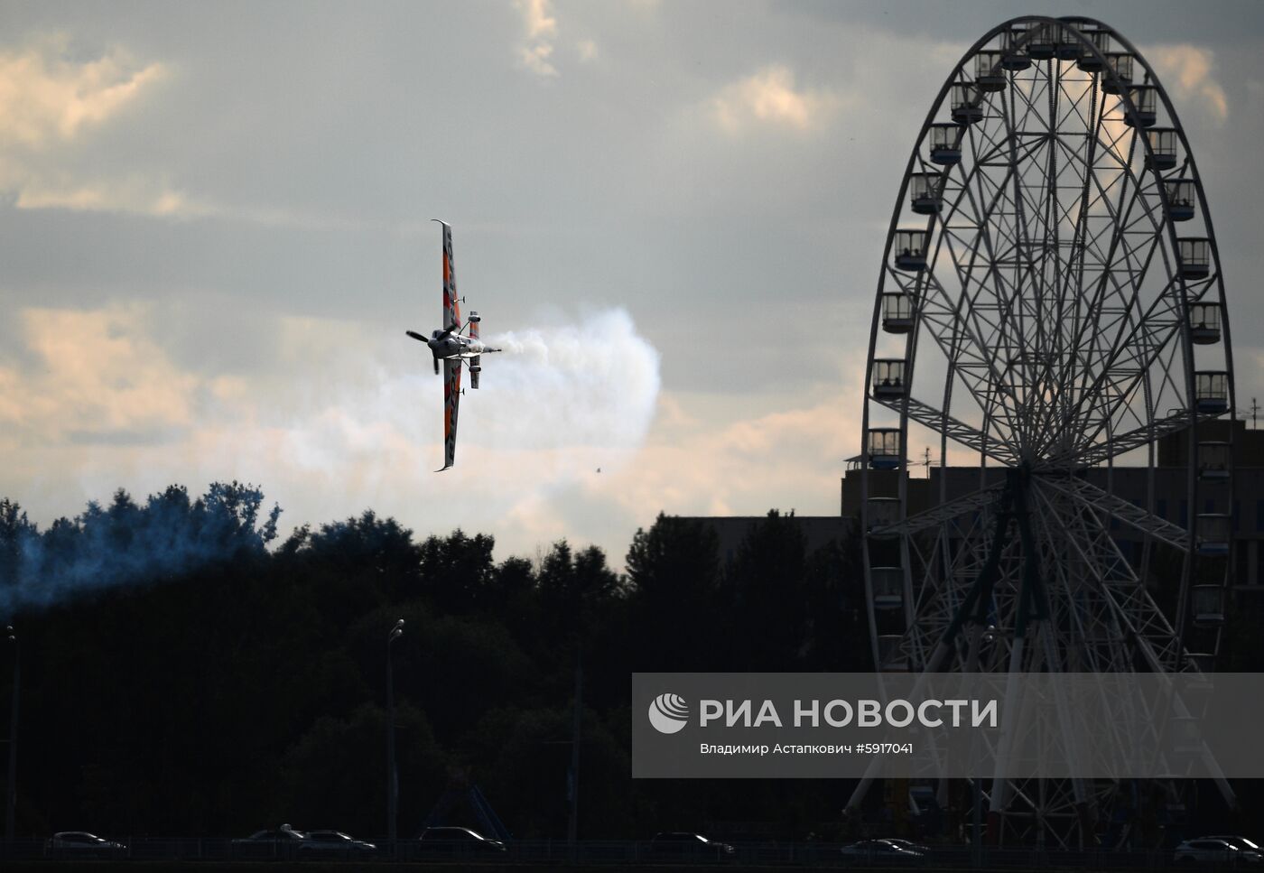 Этап чемпионата мира Red Bull Air Race в Казани. Первый день