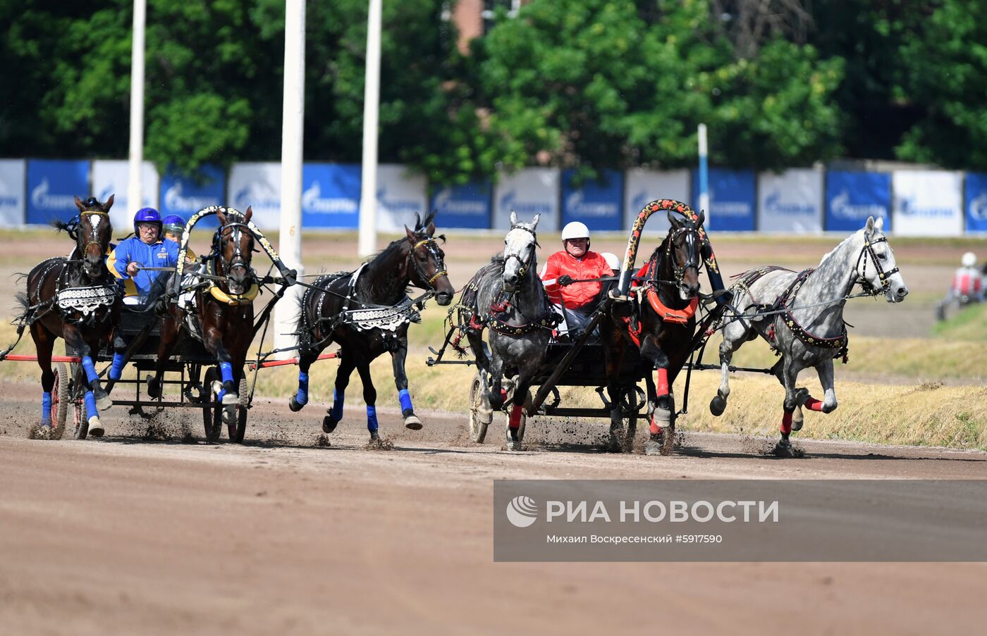 Заезды на Московском ипподроме