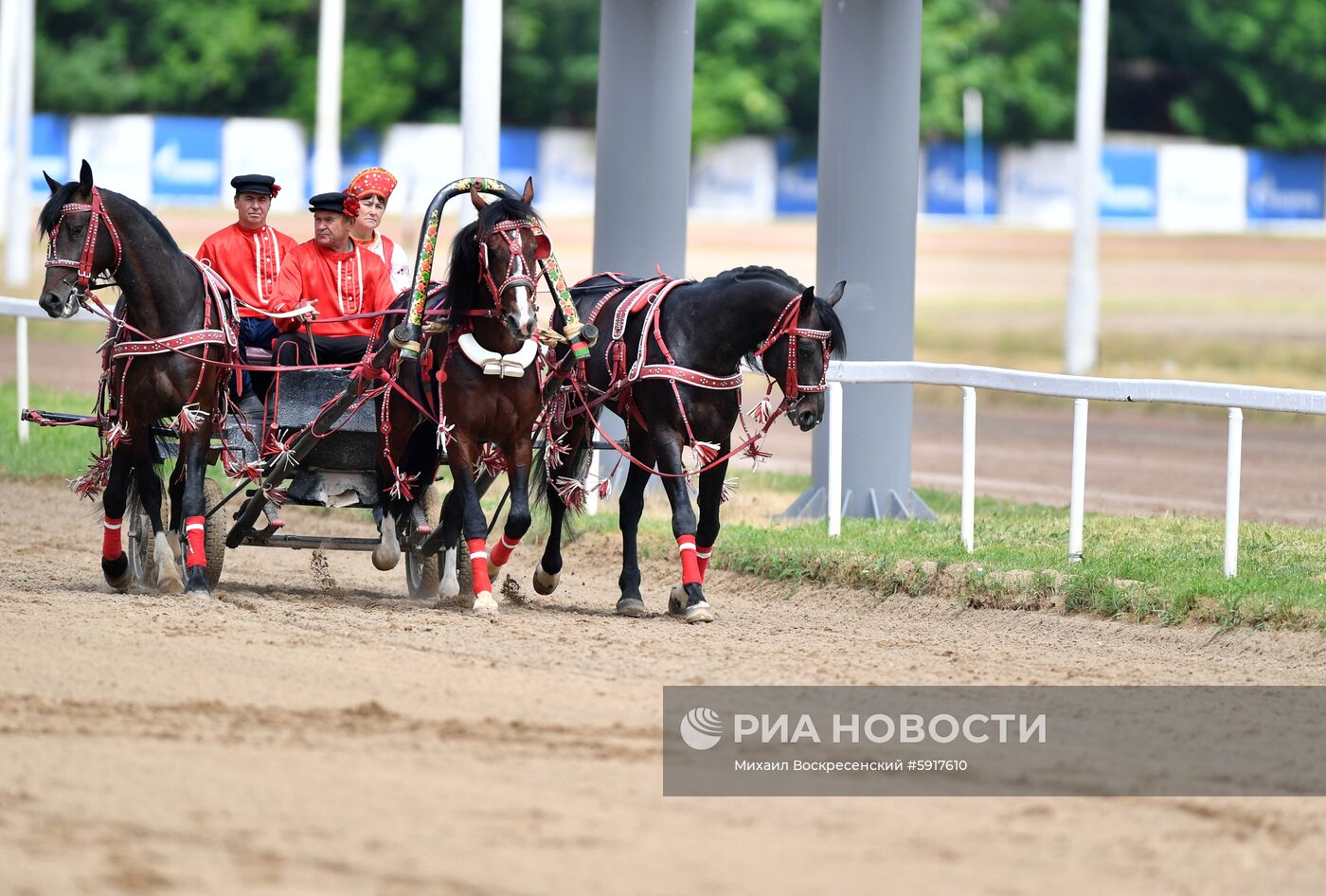 Заезды на Московском ипподроме