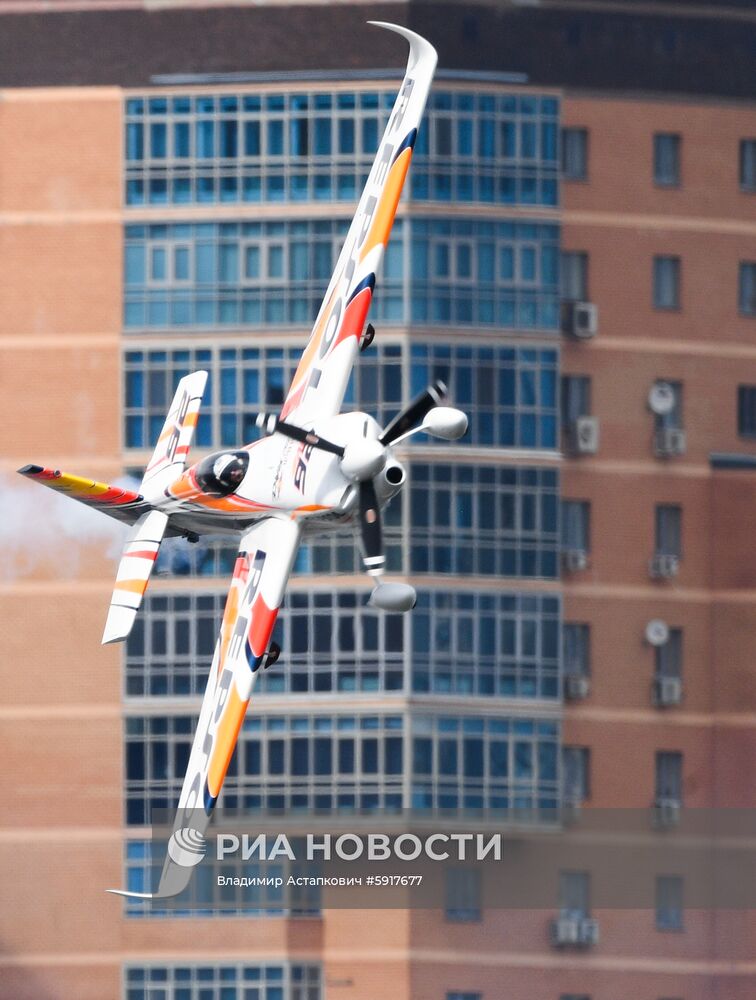 Этап чемпионата мира Red Bull Air Race в Казани. Второй день