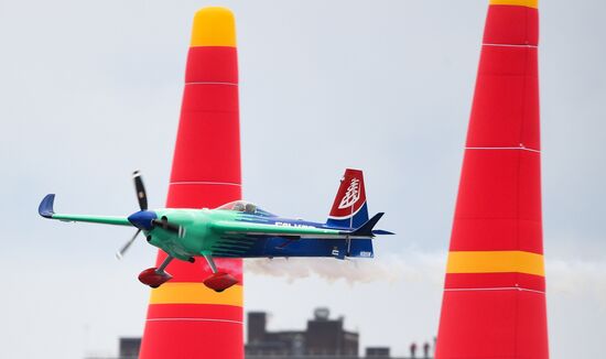 Этап чемпионата мира Red Bull Air Race в Казани. Второй день