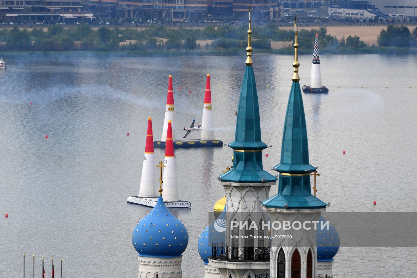 Этап чемпионата мира Red Bull Air Race в Казани. Второй день